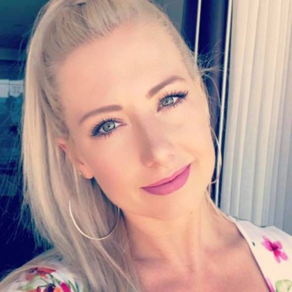 Meet your Posher, Stefany